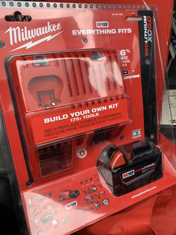 48-59-1850 Milwaukee M18 RedLithium XC5.0 Starter Kit